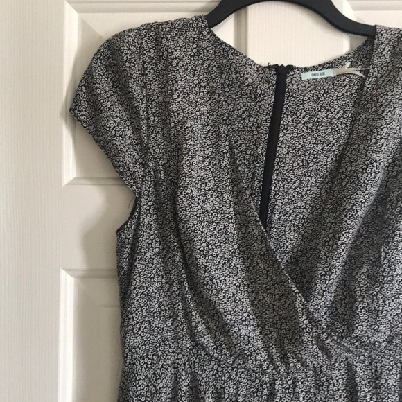 Kimchi Blue Other - Kimchi Blue Anita Floral Romper